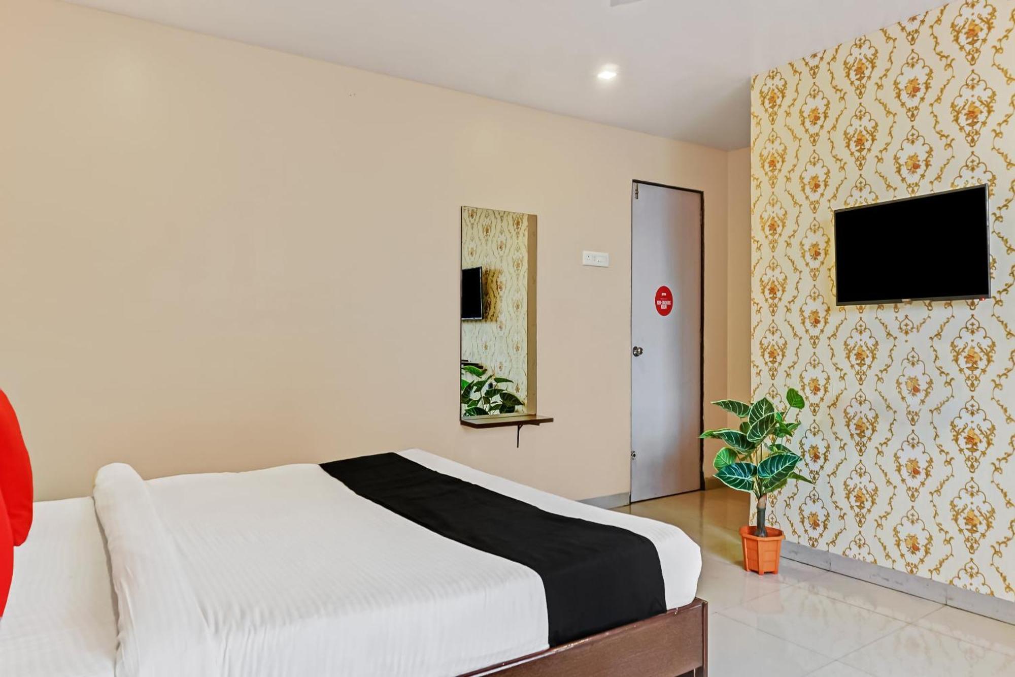 Hotel O Log Inn Plaza Near Eon It Park Πούνε Εξωτερικό φωτογραφία