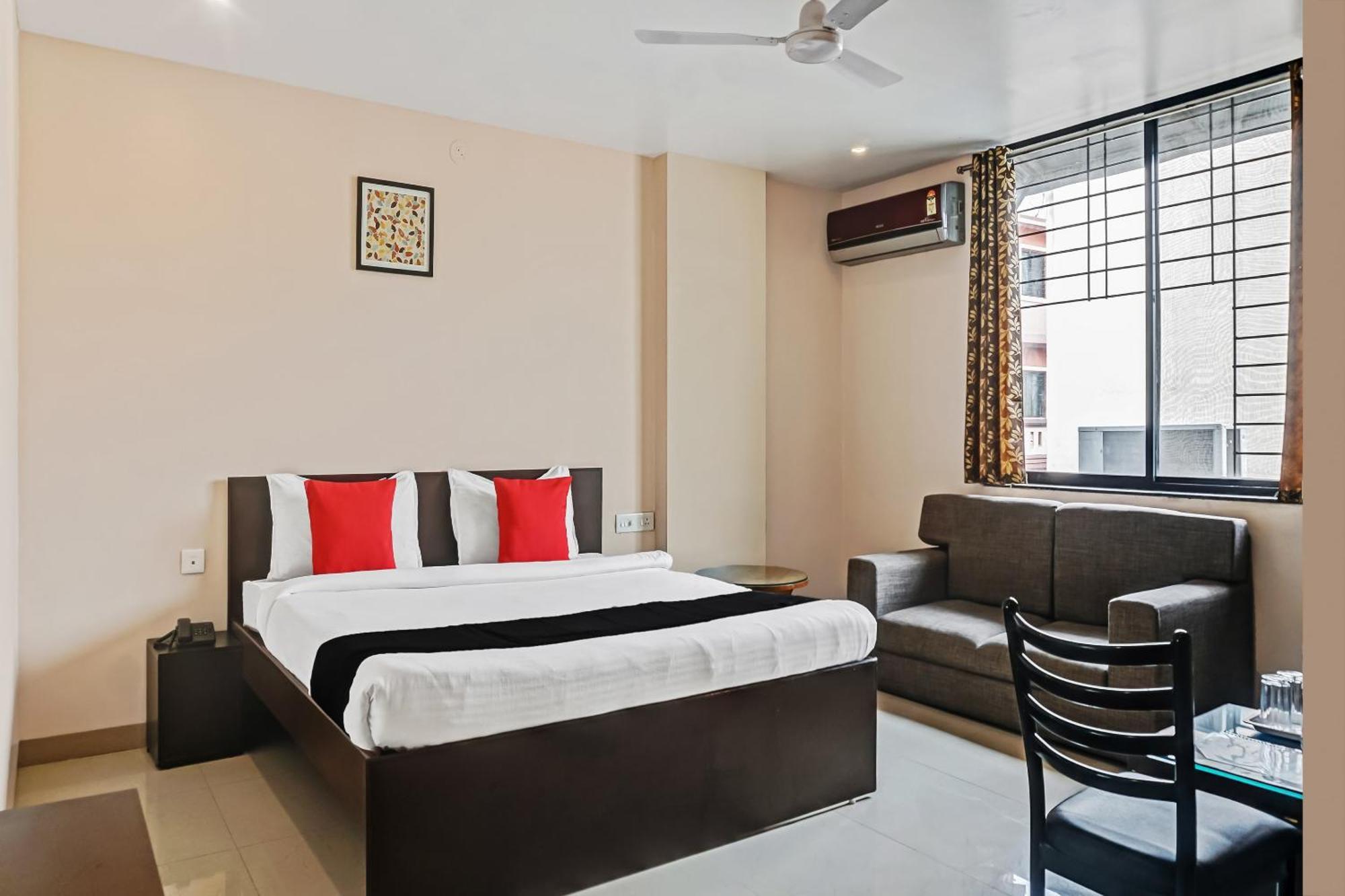 Hotel O Log Inn Plaza Near Eon It Park Πούνε Εξωτερικό φωτογραφία