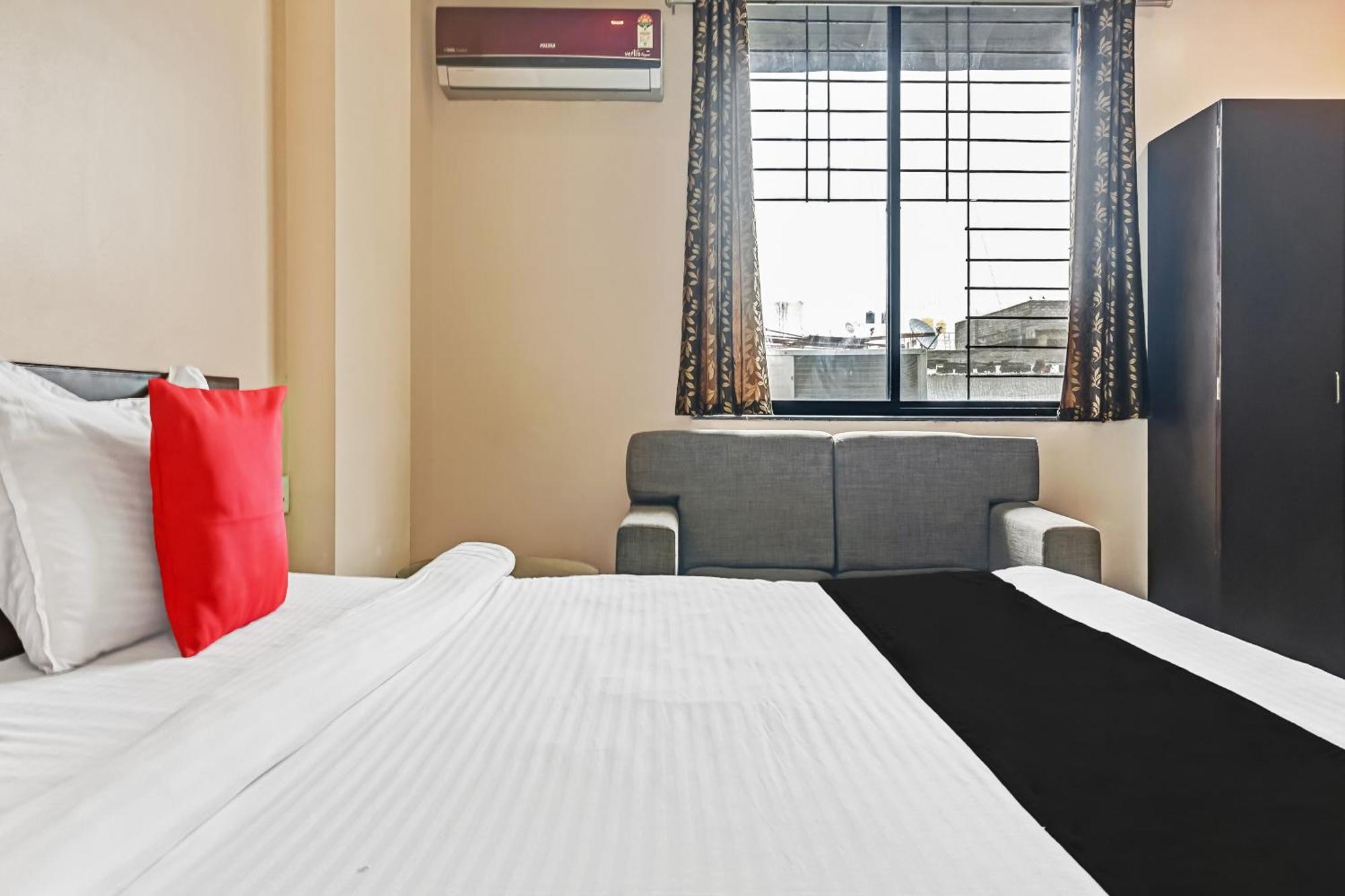 Hotel O Log Inn Plaza Near Eon It Park Πούνε Εξωτερικό φωτογραφία